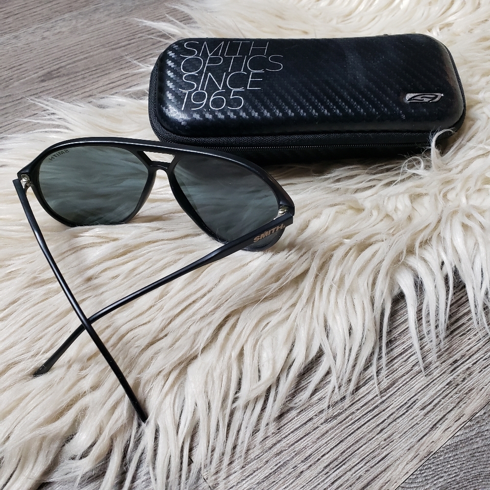 SMITH - Sunglasses & case